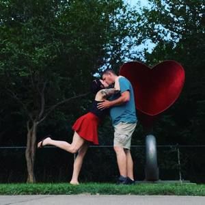 Meet your Posher, Carrie